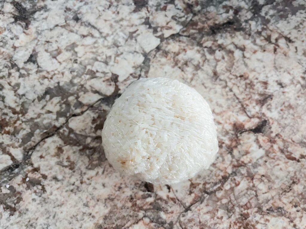 tuna mayo onigiri