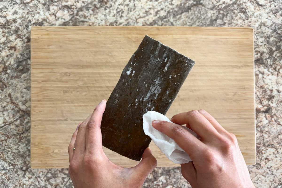 wipe kombu with wet paper towel.