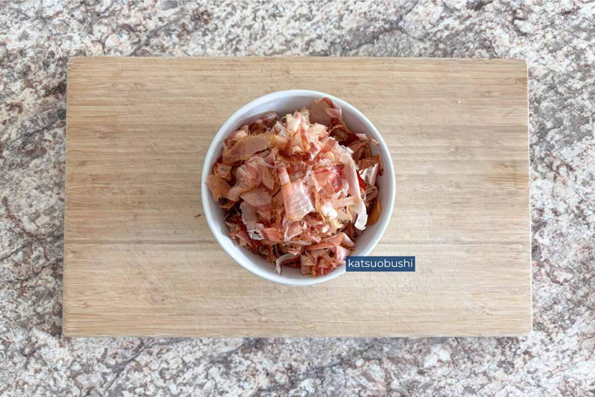 Ingredient to make katsuo dashi.